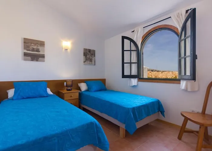 Lira Villa Cala Morell