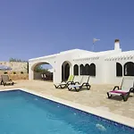 Lira Villa *